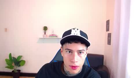 Thomas online show from 10/14/25, 02:51