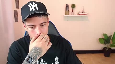 Thomas online show from 12/16/25, 09:42