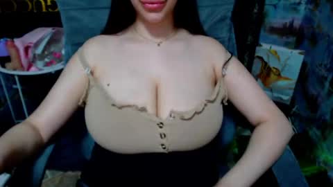 seu_cute online show from 05/19/26, 07:42