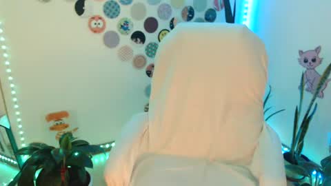 Snapshot of seuctive_woman57 chatting on 07/19/26, 01:31 samy online show from 07/19/26, 01:31