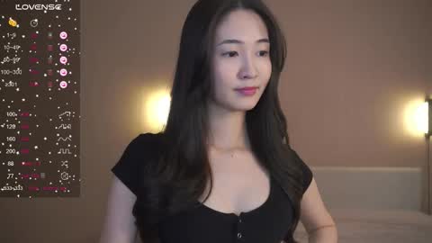 Snapshot of seulbi chatting on 02/07/26, 01:04 Sana online show from 02/07/26, 01:04