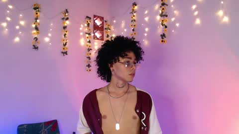 Alexis online show from 03/08/25, 12:09