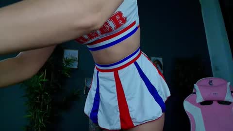 seven_sinsss online show from 12/14/25, 05:13