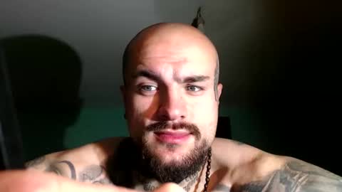 Snapshot of sevendragons1 chatting on 11/30/25, 12:14 SevenDragons online show from 11/30/25, 12:14