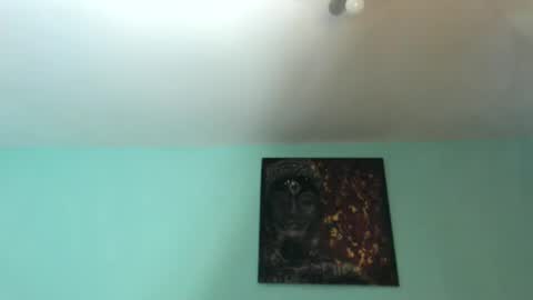 Snapshot of sevendragons1 chatting on 12/14/25, 03:28 SevenDragons online show from 12/14/25, 03:28