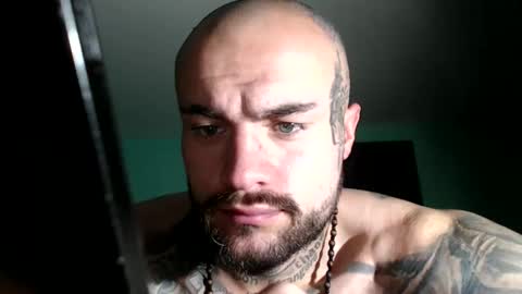 Snapshot of sevendragons1 chatting on 12/16/25, 03:50 SevenDragons online show from 12/16/25, 03:50