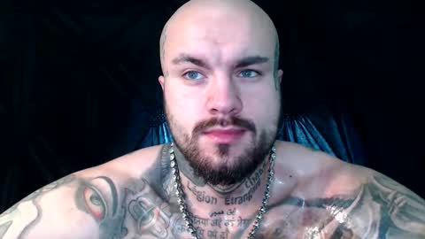 Snapshot of sevendragons1 chatting on 03/17/26, 01:25 SevenDragons online show from 03/17/26, 01:25