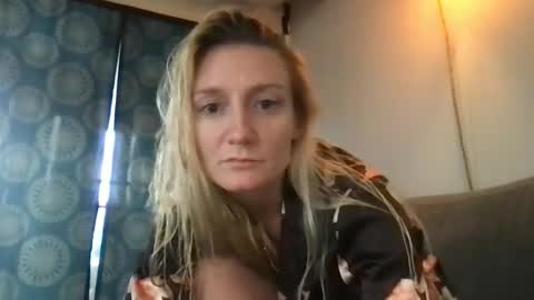 Snapshot of sex_drungs_and_plugs chatting on 12/15/25, 10:47 Sex drugs and plugss online show from 12/15/25, 10:47