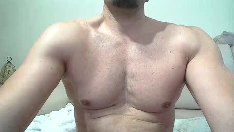 SEX MACHINE 19 online show from 05/03/26, 10:21