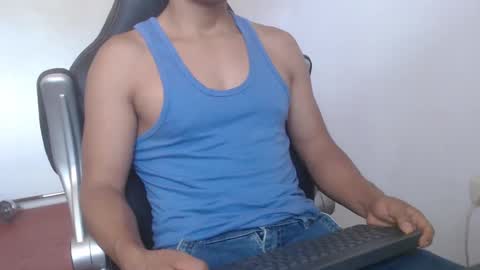 Snapshot of sexatlexx chatting on 12/29/24, 01:49 arnold online show from 12/29/24, 01:49