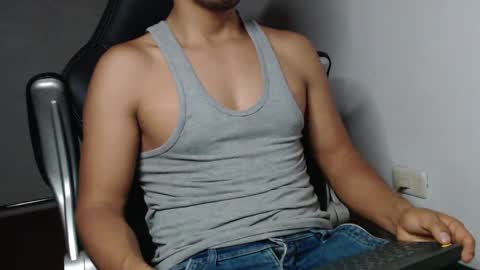 Snapshot of sexatlexx chatting on 01/10/25, 02:57 arnold online show from 01/10/25, 02:57