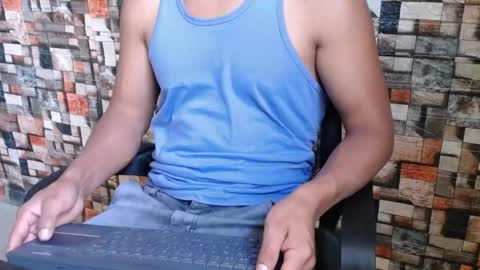 Snapshot of sexatlexx chatting on 09/19/25, 03:34 arnold online show from 09/19/25, 03:34