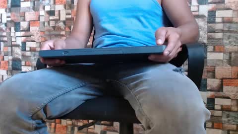 Snapshot of sexatlexx chatting on 09/20/25, 02:51 arnold online show from 09/20/25, 02:51