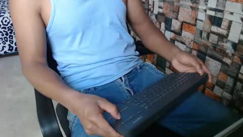 Snapshot of sexatlexx chatting on 10/15/25, 09:59 arnold online show from 10/15/25, 09:59