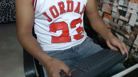 Snapshot of sexatlexx chatting on 11/06/25, 02:01 arnold online show from 11/06/25, 02:01