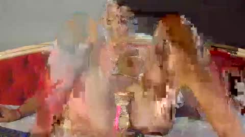 Snapshot of sexbomb6t9 chatting on 01/05/25, 12:10 SEX BOMB 6T9 online show from 01/05/25, 12:10