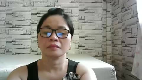 Snapshot of sexi_monica chatting on 12/18/25, 02:06 sexi_monica online show from 12/18/25, 02:06