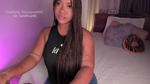 Snapshot of sexicanela99 chatting on 12/20/24, 01:11 ... Camila ... online show from 12/20/24, 01:11