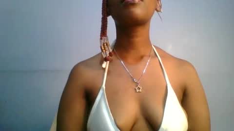 Maggie online show from 02/16/25, 02:21