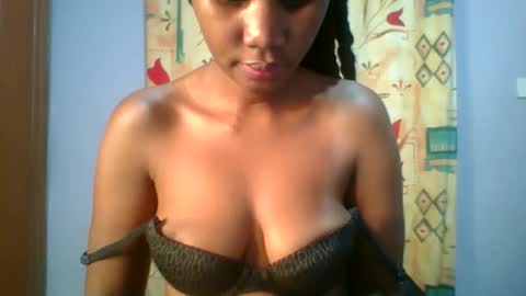 Snapshot of sexie_love chatting on 10/21/25, 02:45 Nancy online show from 10/21/25, 02:45