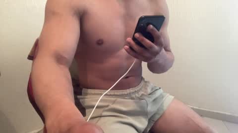 Snapshot of sexiest_bad_boy chatting on 06/20/26, 06:00 sexiest_bad_boy online show from 06/20/26, 06:00