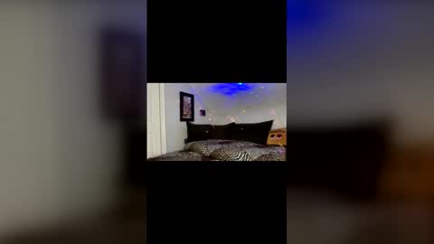 Snapshot of sexikiti chatting on 03/21/26, 09:18 Sexikiti69 online show from 03/21/26, 09:18