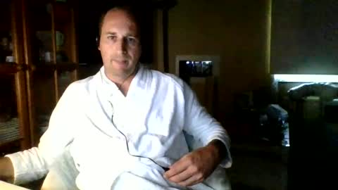 Snapshot of sexlobo1 chatting on 06/18/26, 06:23 Sexlobo online show from 06/18/26, 06:23