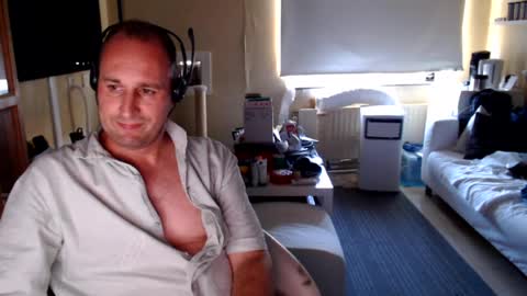 Snapshot of sexlobo1 chatting on 07/29/26, 03:32 Sexlobo online show from 07/29/26, 03:32
