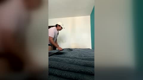 Snapshot of sexloveannel chatting on 03/29/26, 10:43 sexloveannel online show from 03/29/26, 10:43