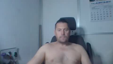 Snapshot of sexoatope79 chatting on 10/23/25, 05:51 sexoatope79 online show from 10/23/25, 05:51