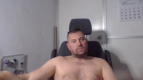 sexoatope79 online show from 11/05/25, 08:09