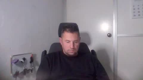 sexoatope79 online show from 11/18/25, 08:02