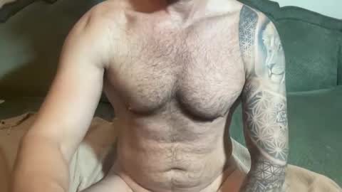 Snapshot of sexologistbull chatting on 05/29/26, 07:23 SexologistBull online show from 05/29/26, 07:23