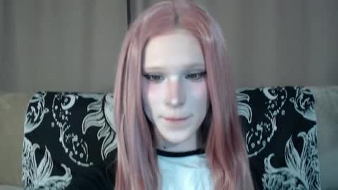 Snapshot of sexpired_princess chatting on 04/08/26, 10:04 Nextdoor Princess online show from 04/08/26, 10:04