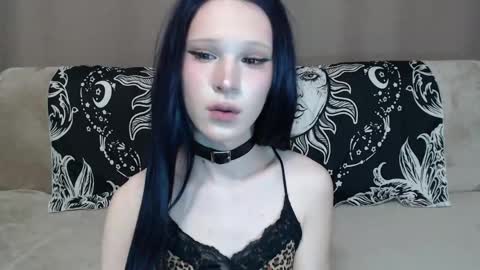 Nextdoor Princess online show from 06/08/26, 12:03