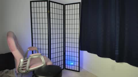 Snapshot of sexpotjess chatting on 10/28/25, 10:34 Sexpot Jess online show from 10/28/25, 10:34