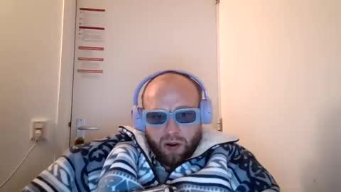 Snapshot of sexratalex chatting on 10/19/25, 07:25 sexratalex online show from 10/19/25, 07:25