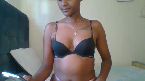Snapshot of sexsy_sally chatting on 12/07/24, 08:55 sexsysally online show from 12/07/24, 08:55