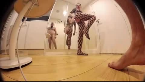 Snapshot of sextilyon chatting on 02/19/26, 11:28 sextilyon online show from 02/19/26, 11:28