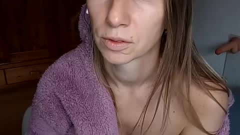 Verona online show from 11/19/25, 07:52