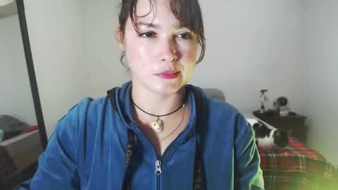 CHIARA   online show from 11/27/25, 10:23