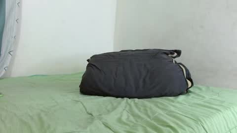 Snapshot of sexx_trip chatting on 01/13/25, 02:53 Axel online show from 01/13/25, 02:53