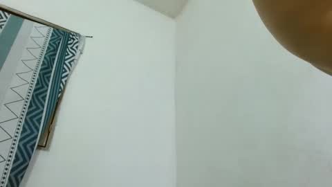 Snapshot of sexx_trip chatting on 01/21/25, 04:48 Axel online show from 01/21/25, 04:48