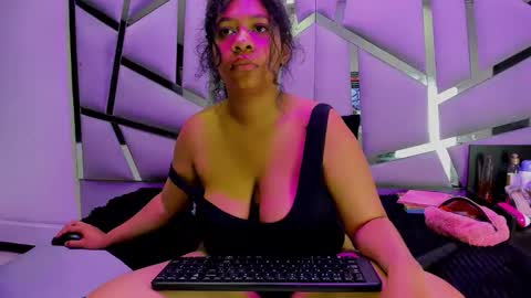 Sexxtaty online show from 06/06/26, 03:17