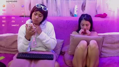 Snapshot of sexxxhorny_ chatting on 03/12/25, 06:18 sexxxhorny_ online show from 03/12/25, 06:18