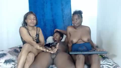 sexxxtreeme_ online show from 01/28/25, 11:28