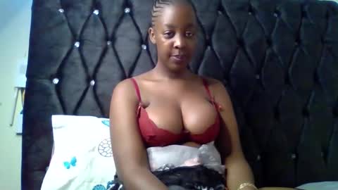 Snapshot of sexxy_chery chatting on 03/12/26, 12:17 sexxy_chery online show from 03/12/26, 12:17