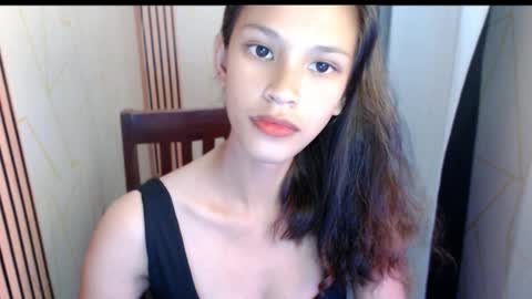 Snapshot of sexxy_dahlia chatting on 03/27/26, 12:49 Dahlia online show from 03/27/26, 12:49