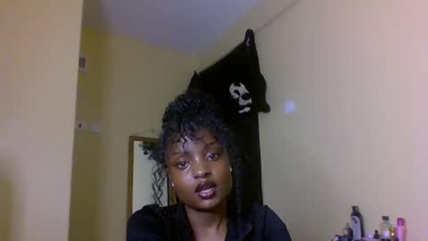 Snapshot of sexxy_daisyy chatting on 10/24/25, 08:11 sexxy_daisyy online show from 10/24/25, 08:11