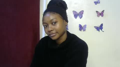 vicky online show from 04/30/26, 05:36